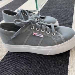 SUPERGA Platform Grey Sneaker